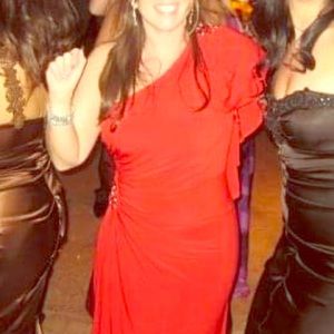 Long red one-shoulder dress